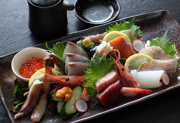 敦賀港直送の新鮮・旬な魚介類をお愉しみください